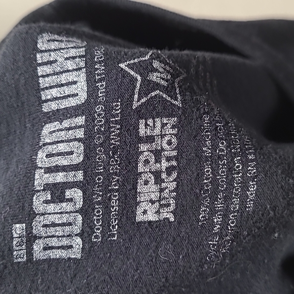 Doctor Who t-shirt by Ripple Junction. Men's size M. - Picture 5 of 5